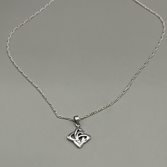 Celtic Silver Figaro Necklace - Picture 2 of 4